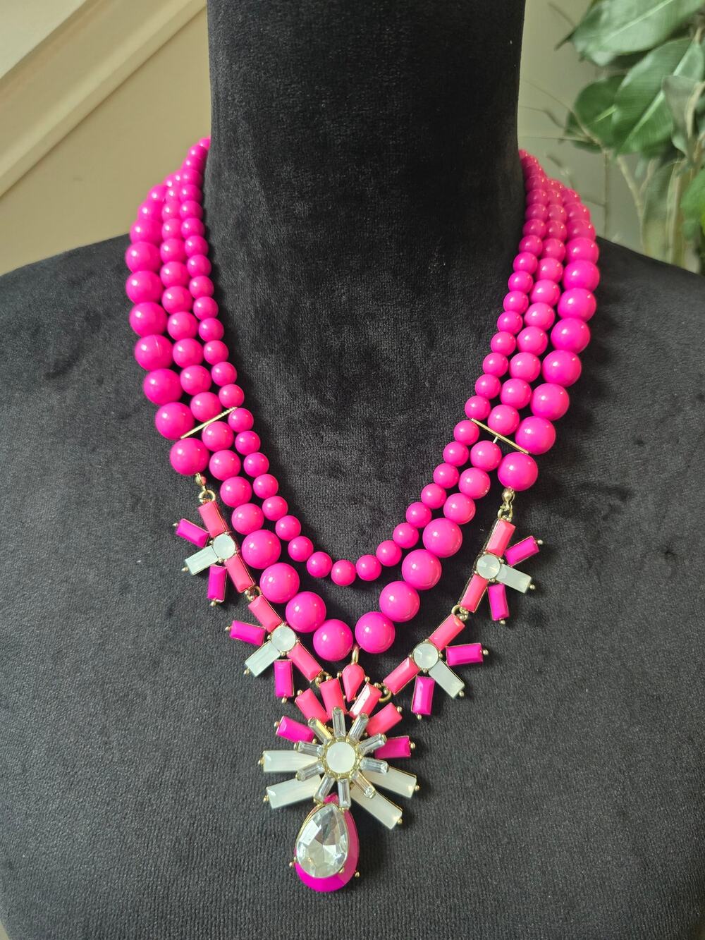 Hot Pink Fuchsia Multistrand Beaded Rhinestone Starburst Pendant Necklace